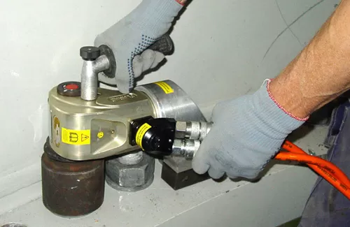 ​How to Check for a Leak in a Flange?